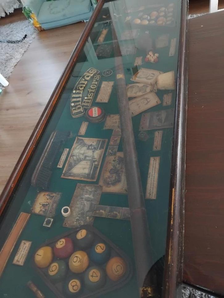Billiard History Display Tafel, Antiek en Kunst, Antiek | Overige Antiek, Ophalen of Verzenden