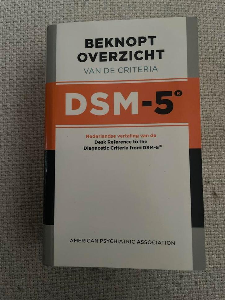 DSM-5 Beknopt Overzicht - Als Nieuw!, Boeken, Studieboeken en Cursussen, Zo goed als nieuw, HBO, Alpha, Ophalen of Verzenden