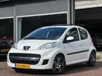 Peugeot 107 1.0 Automaat Panorama Camera Carplay, Gebruikt, 4 stoelen, Origineel Nederlands, Bedrijf