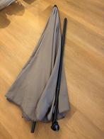 Grote kantelbare Intratuin parasol, in zeer goede staat, Ophalen, Zo goed als nieuw, Zweefparasol, Kantelbaar