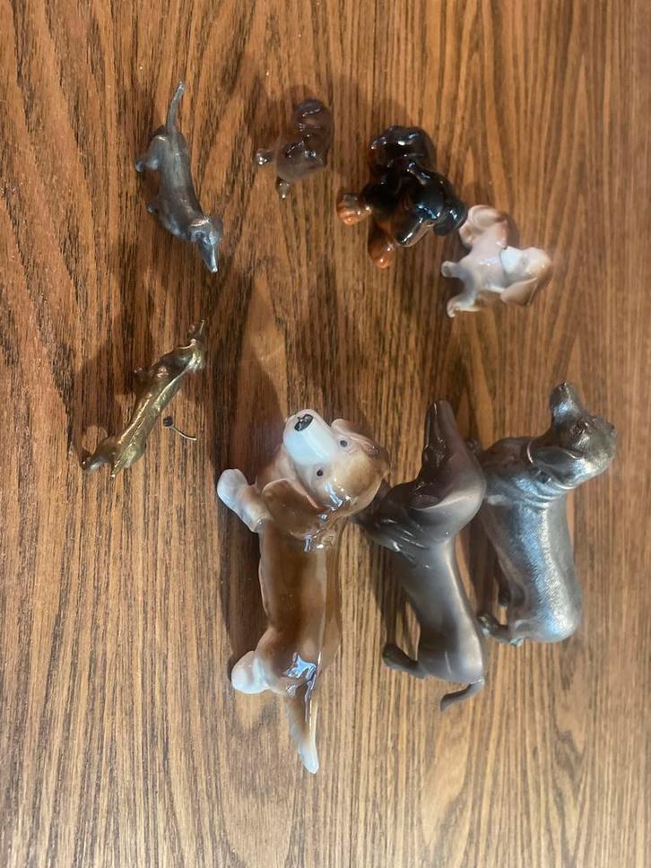 Teckel Beeldjes Collectie - Metaal & Porselein, Antiek en Kunst, Antiek | Woonaccessoires, Ophalen of Verzenden