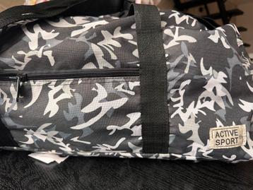 Active Sport Sporttas - Camouflage - 53x33x26 cm beschikbaar voor biedingen
