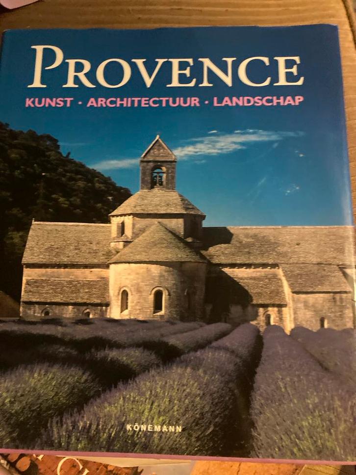 Provence: Kunst, Architectuur, Landschap, Boeken, Kunst en Cultuur | Architectuur, Gelezen, Architectuur algemeen, Ophalen of Verzenden