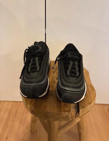 Jongens Sneakers Maat 36.5 beschikbaar voor biedingen