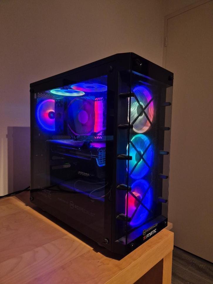 Krachtige Gaming PC | Ryzen 7 3700X | RX 5700 XT | 32GB RAM, Computers en Software, Desktop Pc's, Zo goed als nieuw, 3 tot 4 Ghz