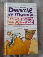 Dummie de mummie -En de tombe van Achnetoet van Tosca Menten, Ophalen of Verzenden, Zo goed als nieuw, Fictie, Tosca Menten