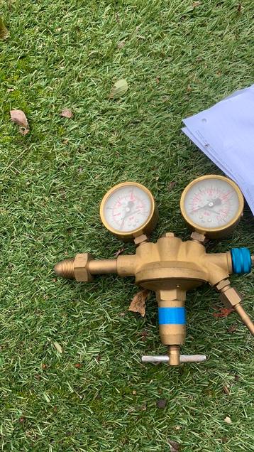 Gas drukregelaar gebruikt beschikbaar voor biedingen