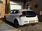 Volvo V40 1.6 D2 Momentum Business|Cruise|Navi|Bluet.|NAP, Auto's, Voorwielaandrijving, Euro 5, Stof, Gebruikt