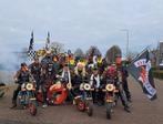 Carnavalswagen, Grote loopgroep met 11 motoren en kleding, Kleding | Heren, Zo goed als nieuw, Kleding, Ophalen