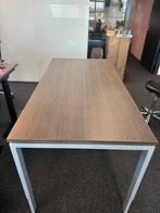 Moderne bureautafel te koop (4x), Huis en Inrichting, Bureaus, Ophalen, Zo goed als nieuw