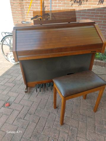 Orgel  beschikbaar voor biedingen
