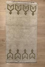 Handgeknoopt wollen Perzisch tapijt, Gebruikt, Beige, 150 tot 200 cm, Rechthoekig