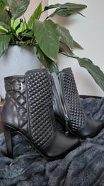 Mooie leren dames laarsjes zara 39 nieuw, Kleding | Dames, Schoenen, Lage of Enkellaarzen, Nieuw, Ophalen of Verzenden, Zara