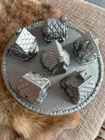Nordic Ware cosy village bakvorm zgan, Ophalen of Verzenden, Zo goed als nieuw, Taarten, Bakvorm