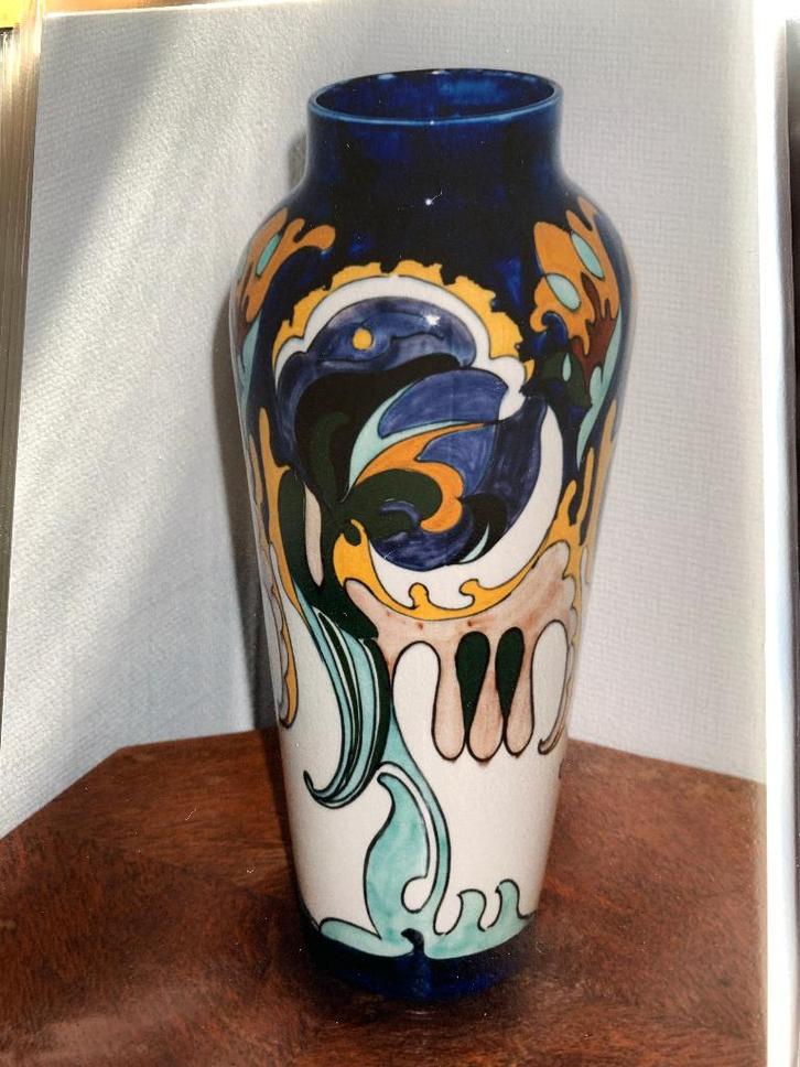 GEZOCHT plateel Sam Schellink decor Haakon PZH, Antiek en Kunst, Antiek | Keramiek en Aardewerk, Ophalen