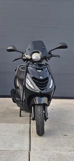 Piaggio zip | Full option | Brom 2017 | Lage km | Cabrateur!, Maximaal 45 km/u, Zip, Ophalen of Verzenden, Zo goed als nieuw