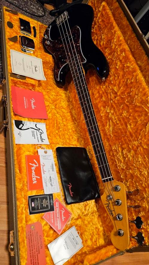 Fender American Vintage II Precision Bass, Muziek en Instrumenten, Snaarinstrumenten | Gitaren | Bas, Gebruikt, Elektrisch, Ophalen