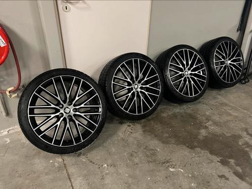 19" originele Seat Leon ST cupra winterset 5x112 5F0071490A, Auto-onderdelen, Banden en Velgen, Banden en Velgen, Winterbanden