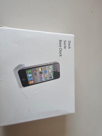 IPhone 4/4S dock beschikbaar voor biedingen