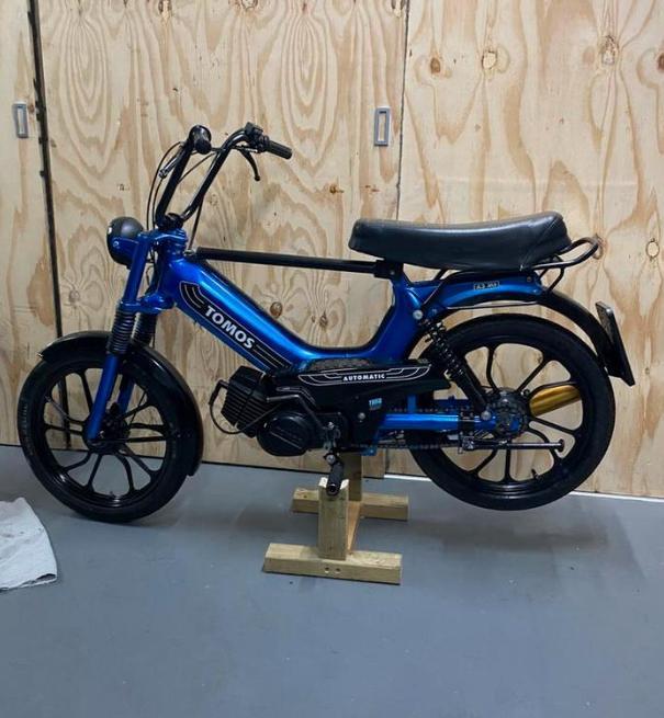 GEZOCHT brommer, Fietsen en Brommers, Brommers | Tomos, Zo goed als nieuw, Overige modellen, Ophalen