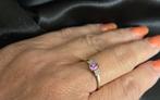 Gouden Vintage ring met roze saffier en diamant. 2025/505, Sieraden, Tassen en Uiterlijk, Ringen, Ophalen of Verzenden, Zo goed als nieuw