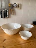 Vintage brocante Arcopal schalen/ komen France, Ophalen of Verzenden, Overige stijlen, Glas, Schaal of Schalen
