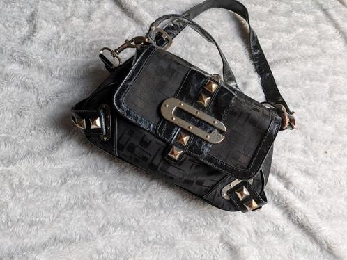 Guess schoudertas vintage origineel, Sieraden, Tassen en Uiterlijk, Tassen | Damestassen, Gebruikt, Schoudertasje, Zwart, Ophalen of Verzenden