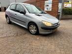 Peugeot 206 1.4 XR 5deurs met nieuwe apk!, Auto's, Voorwielaandrijving, 4 cilinders, Origineel Nederlands, 75 pk