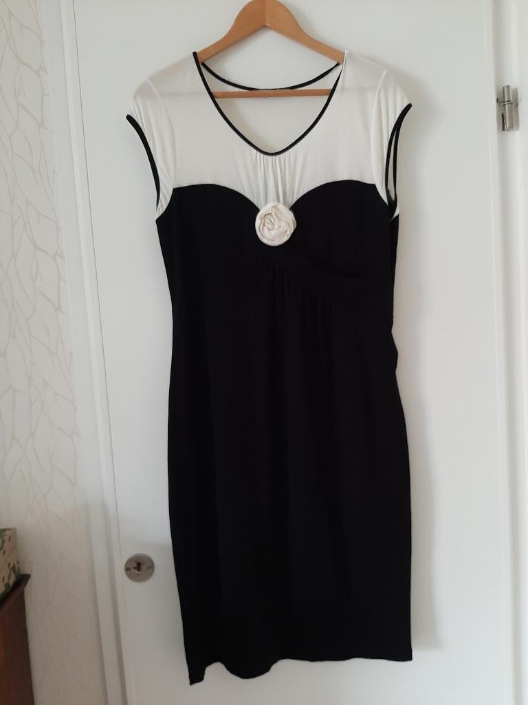 ≥ Juffrouw Jansen Jurk XXL valt veel kleiner M/L — Jurken