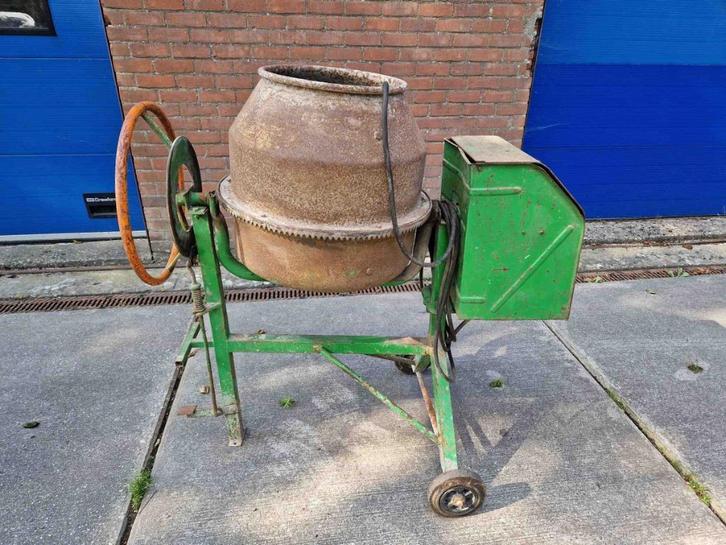 Betonmolen / mixer 150l, Doe-het-zelf en Verbouw, Betonmolens, Gebruikt, Ophalen