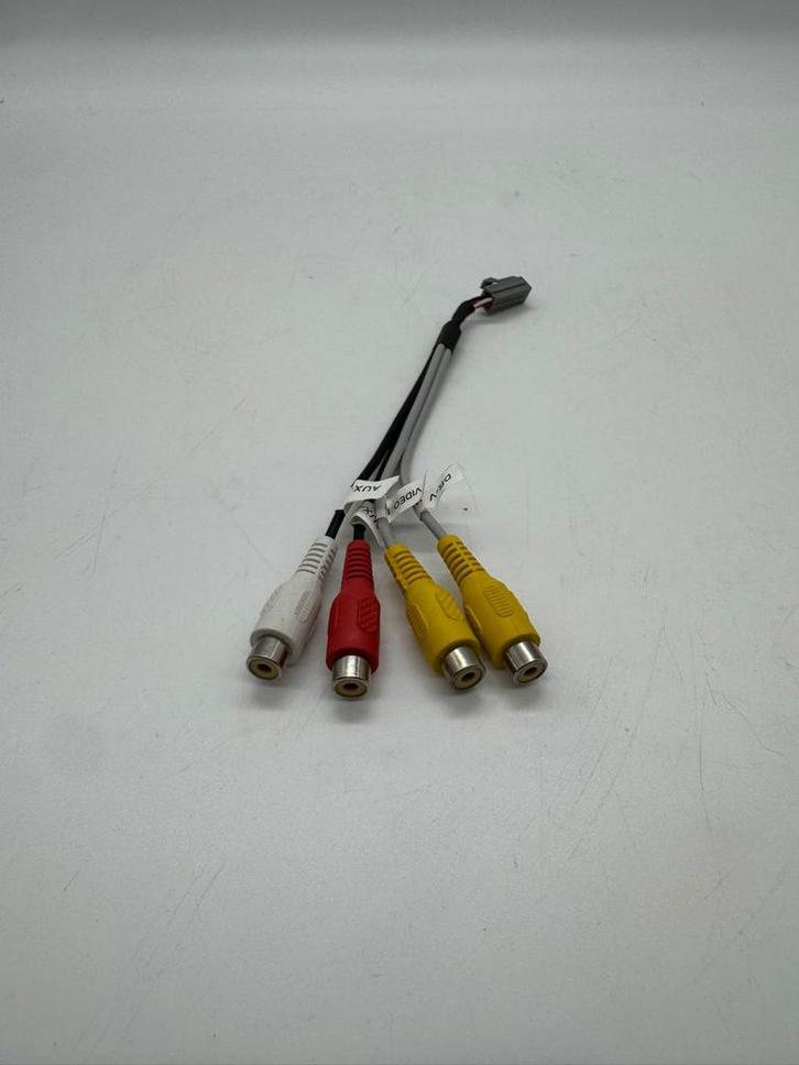 Android Radio AV / AUX Kabel - Camera & Video Aansluiting, Auto diversen, Auto-accessoires, Nieuw, Ophalen of Verzenden