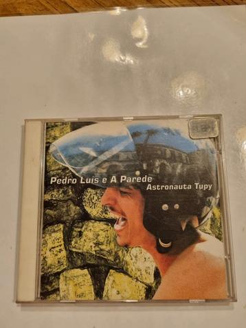 Pedro Luis e A Parede - Astronauta tupy. Cd. 1997.
Brazil pr beschikbaar voor biedingen