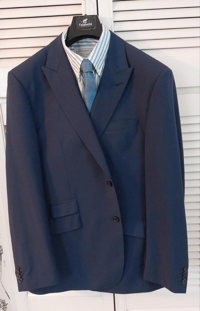 Prachtig Blauw kostuum Falabella - Zo goed als nieuw, Kleding | Heren, Kostuums en Colberts, Zo goed als nieuw, Maat 56/58 (XL)