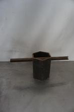 oud gereedschap takelblok, ketting | ijzer - decoratie?, Antiek en Kunst, Antiek | Gereedschap en Instrumenten, Ophalen