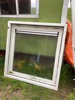 Kozijn met dubbel glas, Doe-het-zelf en Verbouw, Kozijnen en Schuifpuien, 75 tot 150 cm, Gebruikt, Raamkozijn, Ophalen of Verzenden