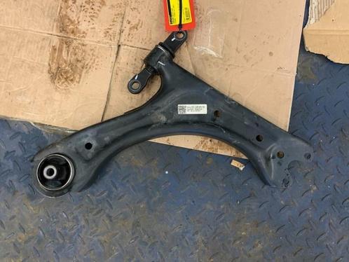 Draagarm rechts-voor van een Hyundai Tucson, Auto-onderdelen, Ophanging en Onderstel, Hyundai, Gebruikt, 3 maanden garantie, Ophalen of Verzenden