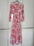 Witte maxi jurk met rode bloemen, Maat 38/40 (M), Ophalen of Verzenden, Zo goed als nieuw