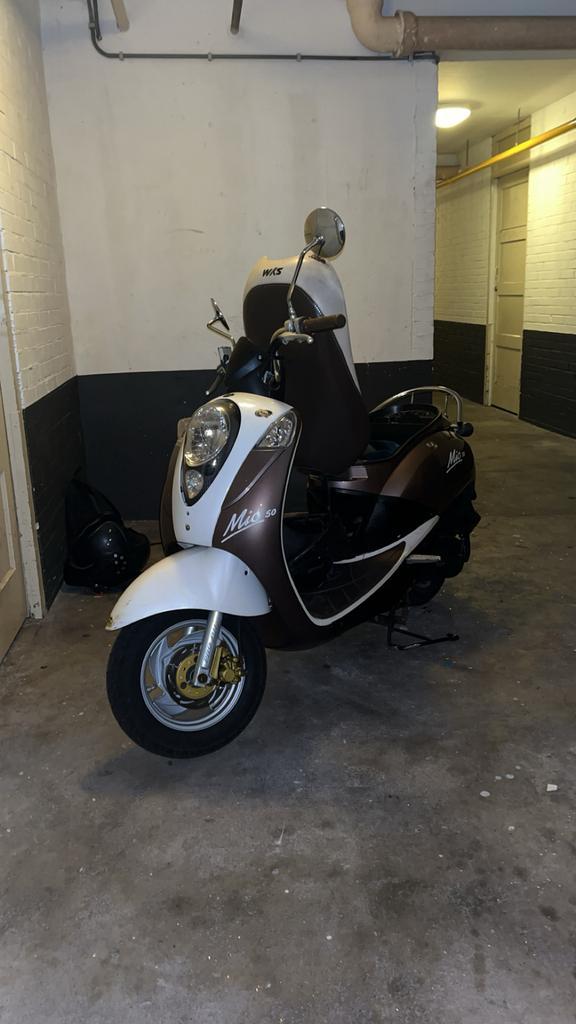 Sym Mio 50cc 4t (brom), Fietsen en Brommers, Scooters | SYM, Gebruikt, Mio, Benzine, Ophalen