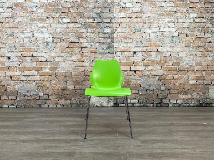 Kartell Maui Groen bij TheReSales, Huis en Inrichting, Stoelen, Zo goed als nieuw, Vijf, Zes of meer stoelen, Kunststof, Metaal
