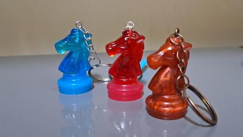 Leuke Sleutelhangers Paard, Verzamelen, Sleutelhangers, Nieuw, Dier of Natuur, Verzenden