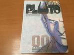 Manga Pluto 001 Astro Boy Urasawa Tezuka softcover NL editie, Japan (Manga), Ophalen of Verzenden, Eén comic, Zo goed als nieuw