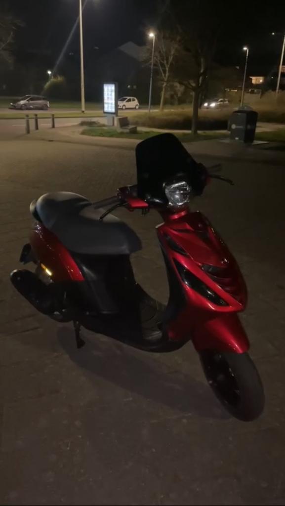 Piaggio Zip 50cc 4T | 5100 KM! | Bouwjaar 2008, Fietsen en Brommers, Scooters | Piaggio, Zo goed als nieuw, Zip, Benzine, Ophalen
