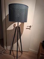 Vloerlamp met ikea lampenkap, Huis en Inrichting, Lampen | Vloerlampen, Ophalen, Zo goed als nieuw, 100 tot 150 cm