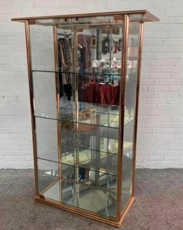 Kast schitterende Vitrine van Renato Zevi Italië jaren 70., Huis en Inrichting, Kasten | Vitrinekasten, Ophalen of Verzenden