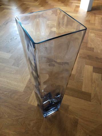 Vierkante hoge glazen vaas vazen