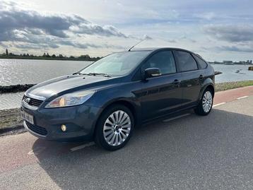 Ford Focus 1.6-16V 2010 nwe d-riem + nwe Apk 6 maanden garan beschikbaar voor biedingen