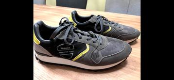 Blauer Sneakers maat 44 beschikbaar voor biedingen