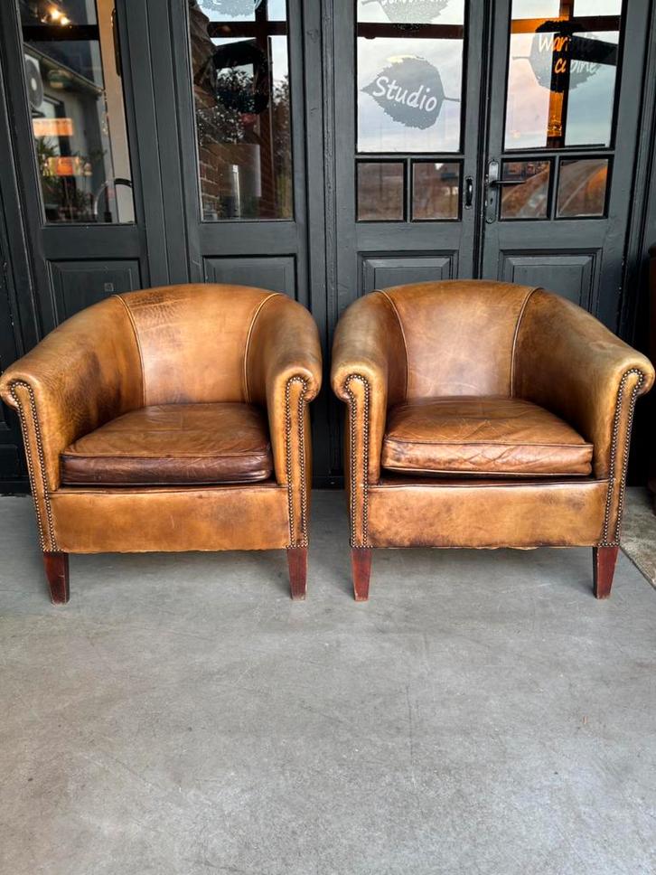 2 Runderleren Clubfauteuils Cognac kleur Leer igs, Huis en Inrichting, Fauteuils, Gebruikt, Leer, 50 tot 75 cm, 75 tot 100 cm