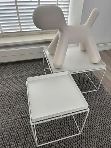 2x tafel Hay + puppy Magis L beschikbaar voor biedingen