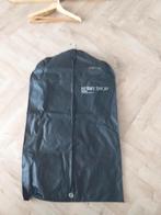 Kledinghoes, Ophalen, Zo goed als nieuw, Kunststof, Kinderen en Volwassenen